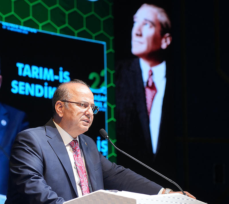 İbrahim ÖZKESKİN